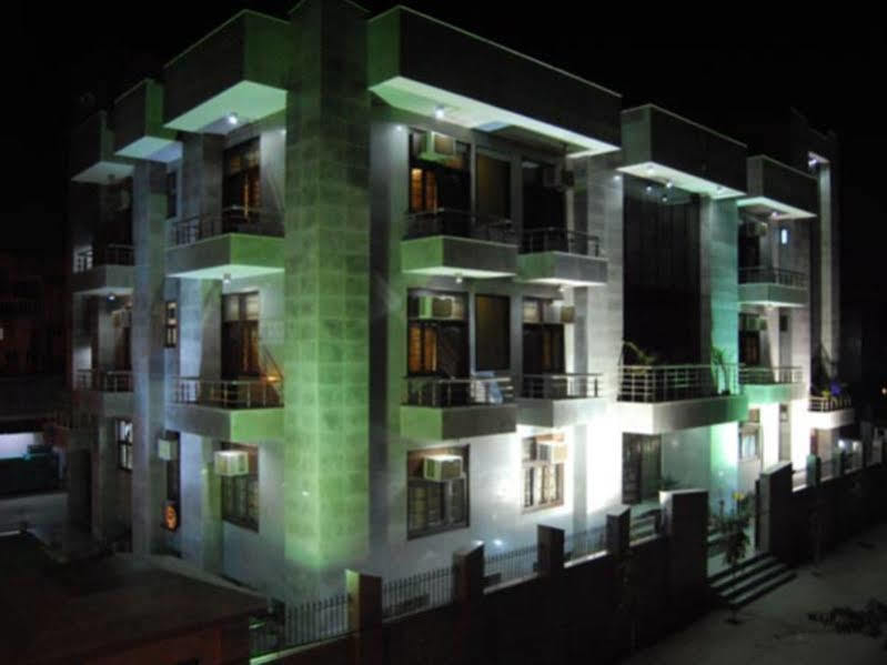 The Urmi Hotel Haridwār Exterior foto