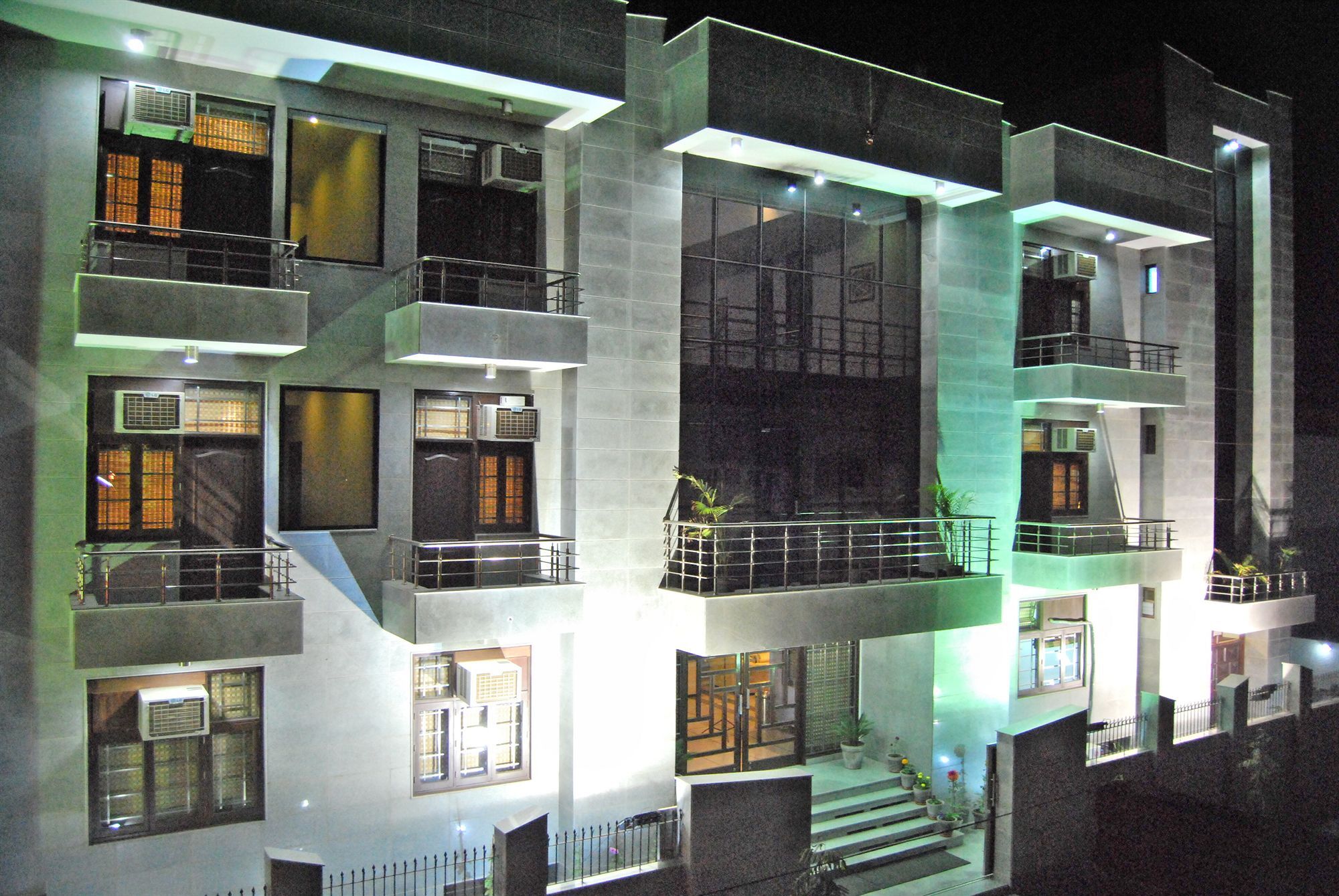 The Urmi Hotel Haridwār Exterior foto